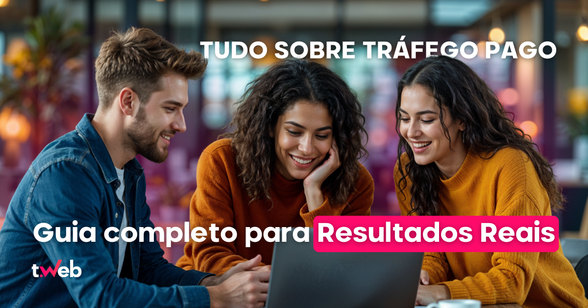 Grupo de jovens reunidos em torno de um laptop, explorando estratégias de tráfego pago em um ambiente moderno e colaborativo.
